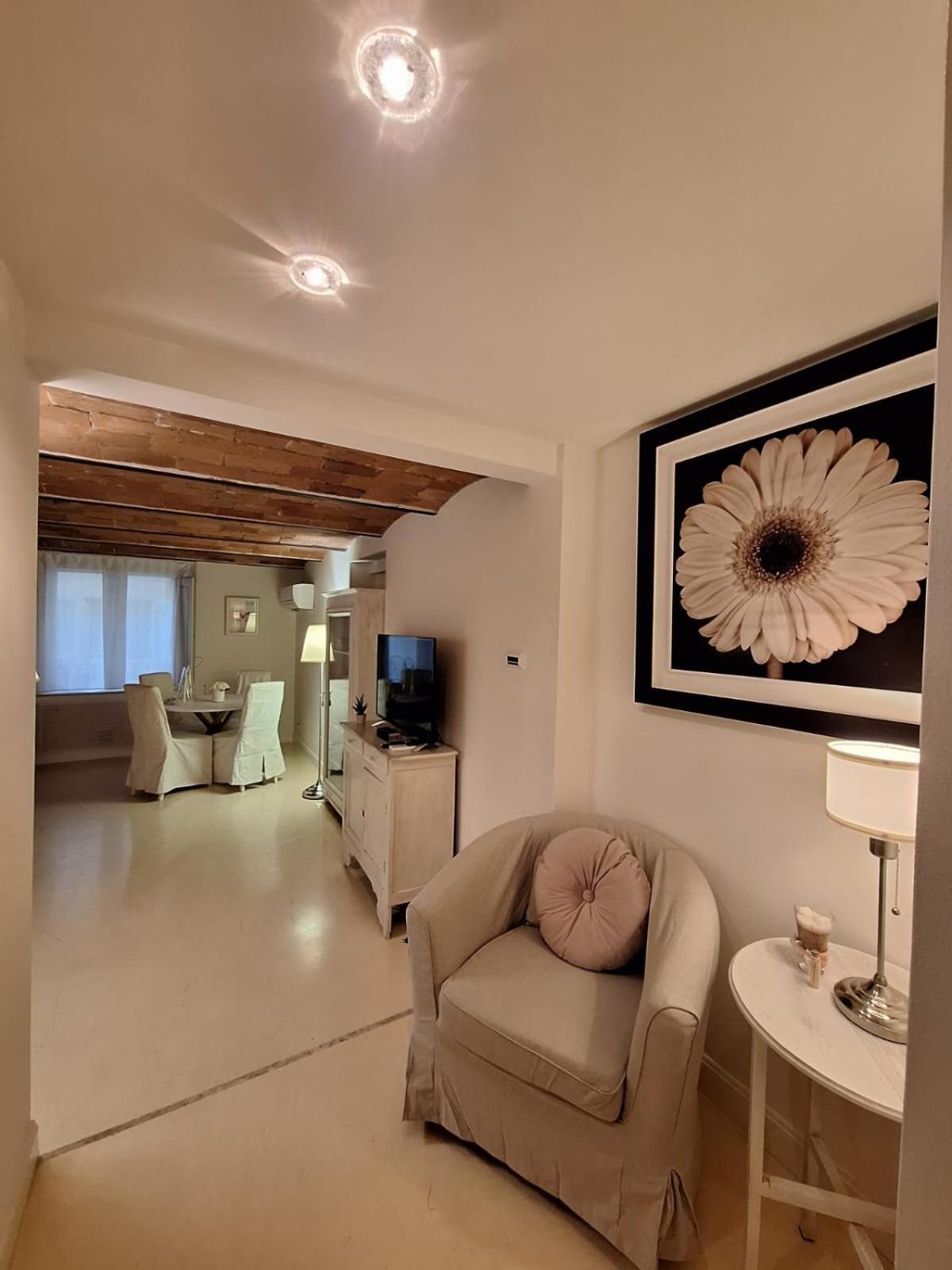 Cozy & Charming Florentine Hideaway By Oteego Florenţa Exterior foto