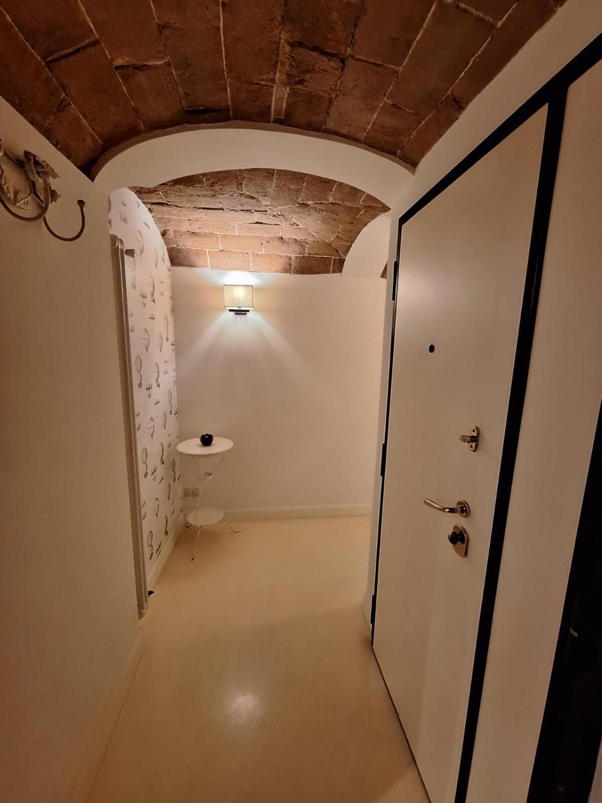 Cozy & Charming Florentine Hideaway By Oteego Florenţa Exterior foto